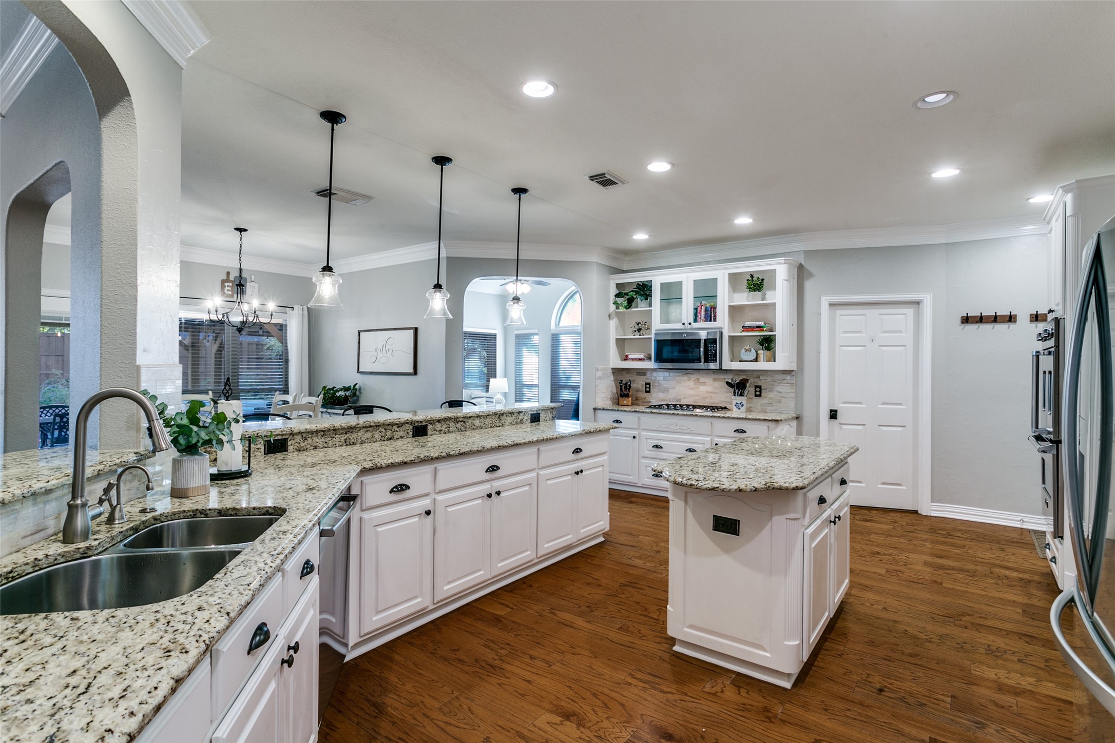 1811 Redwing Court Southlake TX 76092