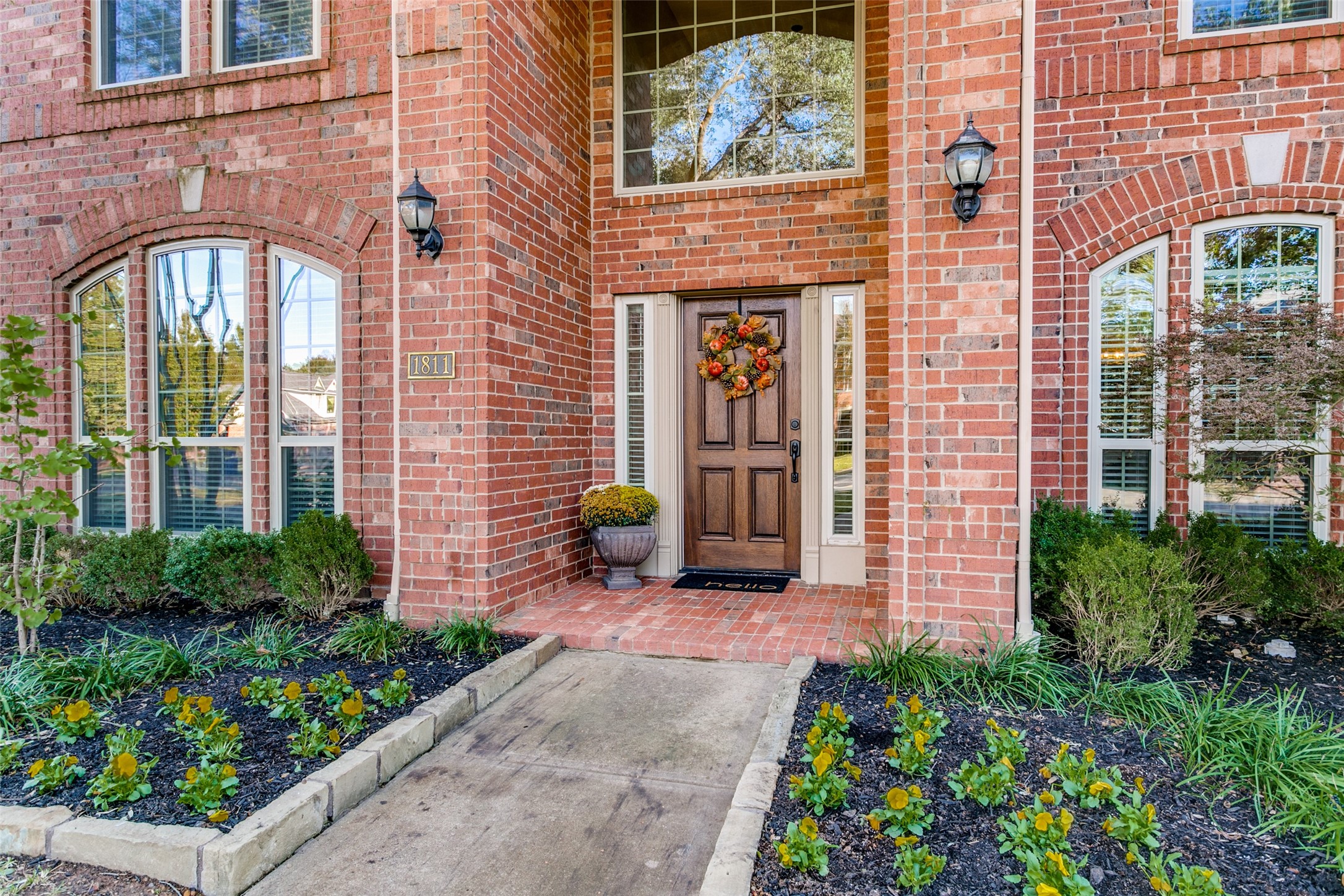 1811 Redwing Court Southlake TX 76092