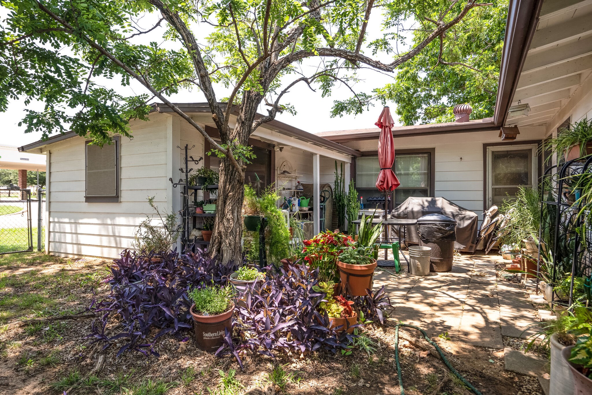 201 S Lake Dallas Drive Lake Dallas TX 75065