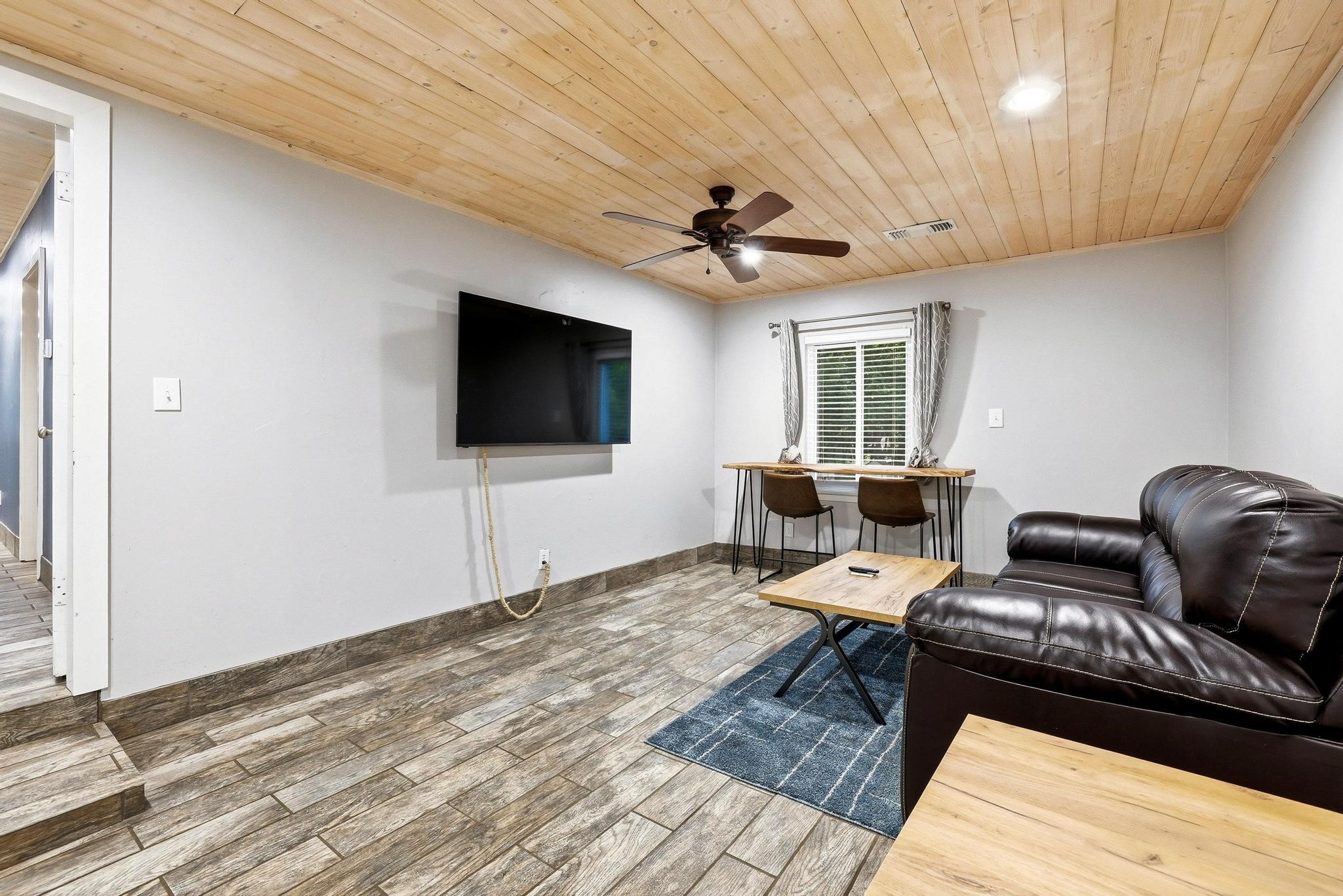 109 Arkansas Street Pottsboro TX 75076