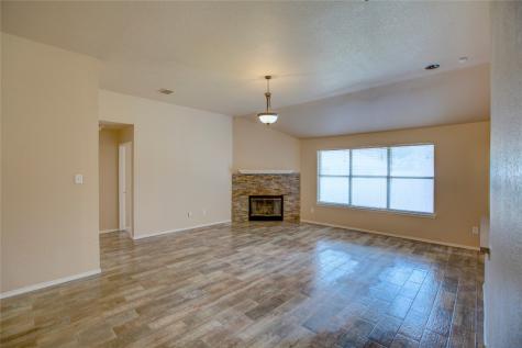 916 Silver Streak Drive Saginaw TX 76131
