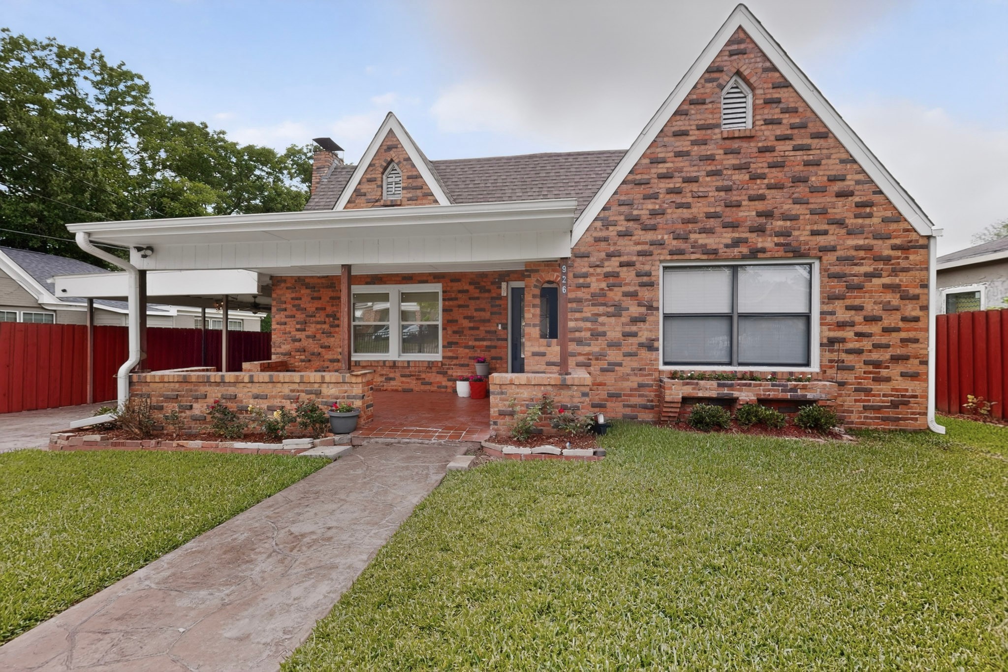 926 S Kennedy Avenue Tyler TX 75701