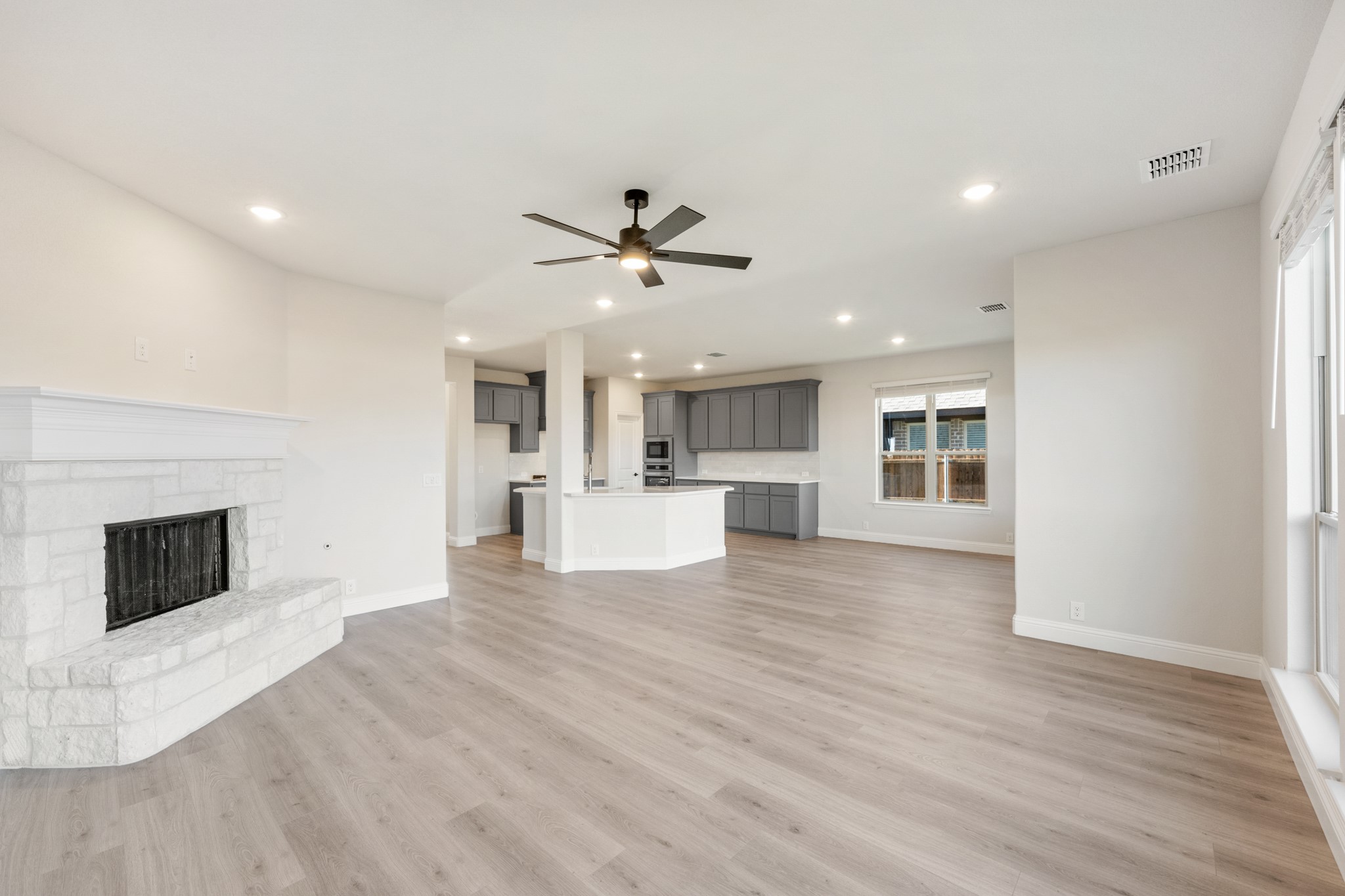 1024 River Oaks Drive Godley TX 76044