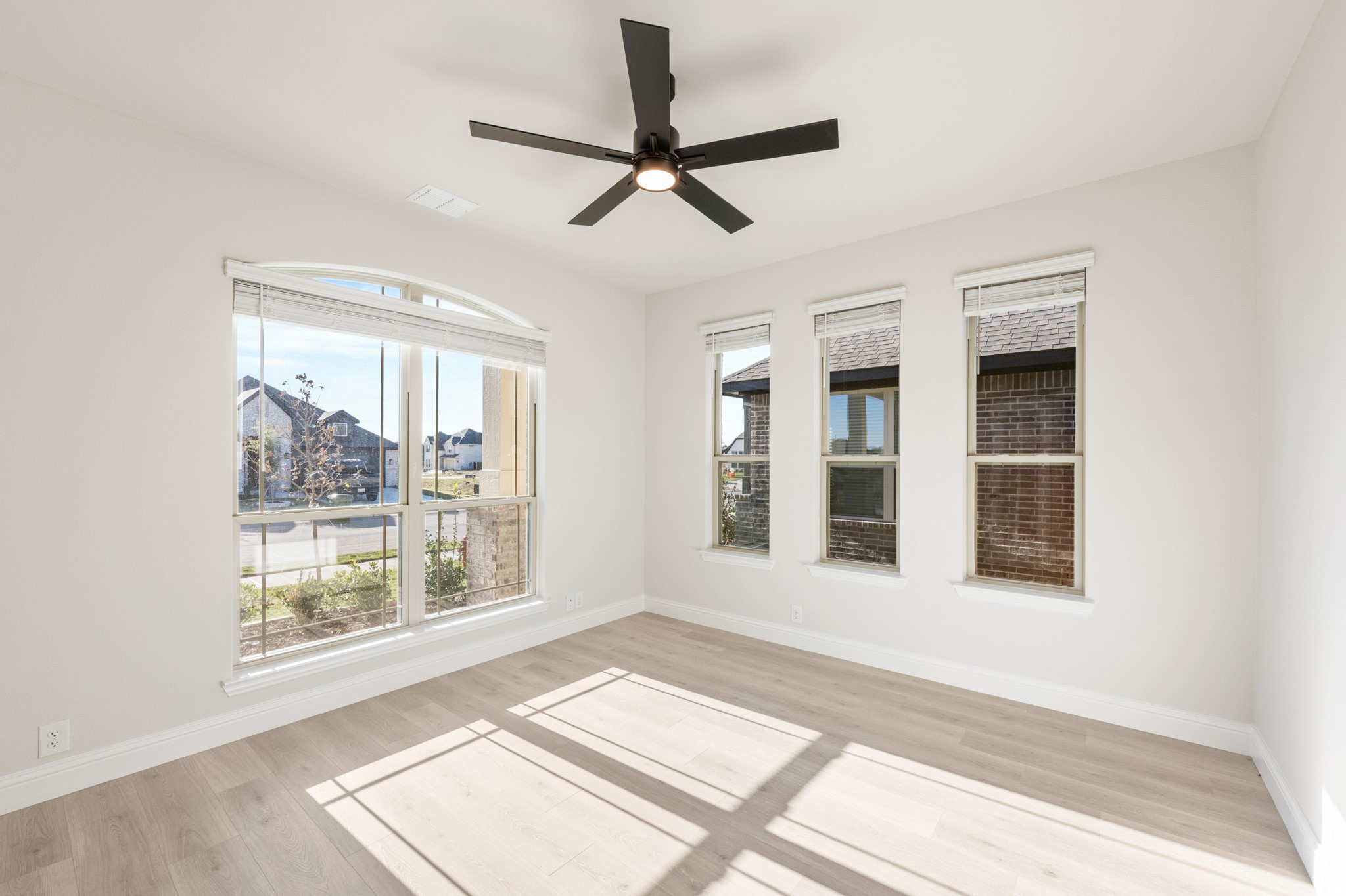 1024 River Oaks Drive Godley TX 76044
