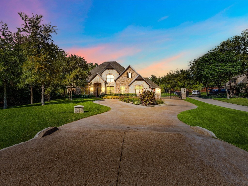 10512 Silver Fox Court Fort Worth TX 76108