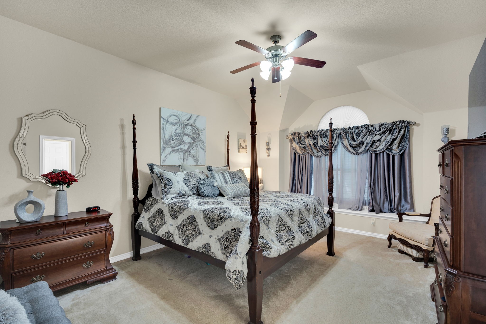 900 Ginger Trail Desoto TX 75115