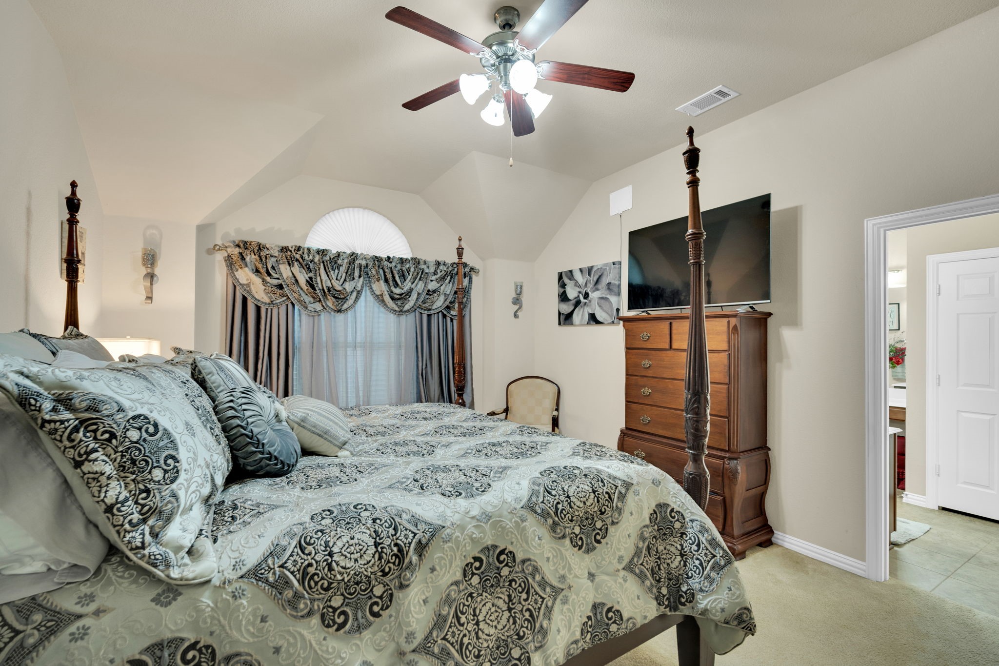 900 Ginger Trail Desoto TX 75115