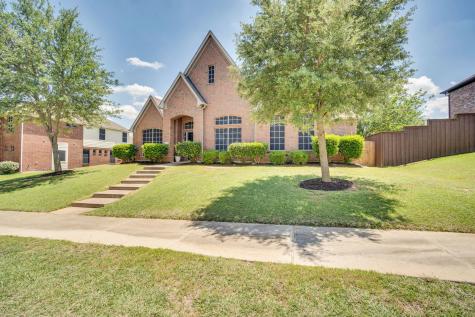 900 Ginger Trail DeSoto TX 75115