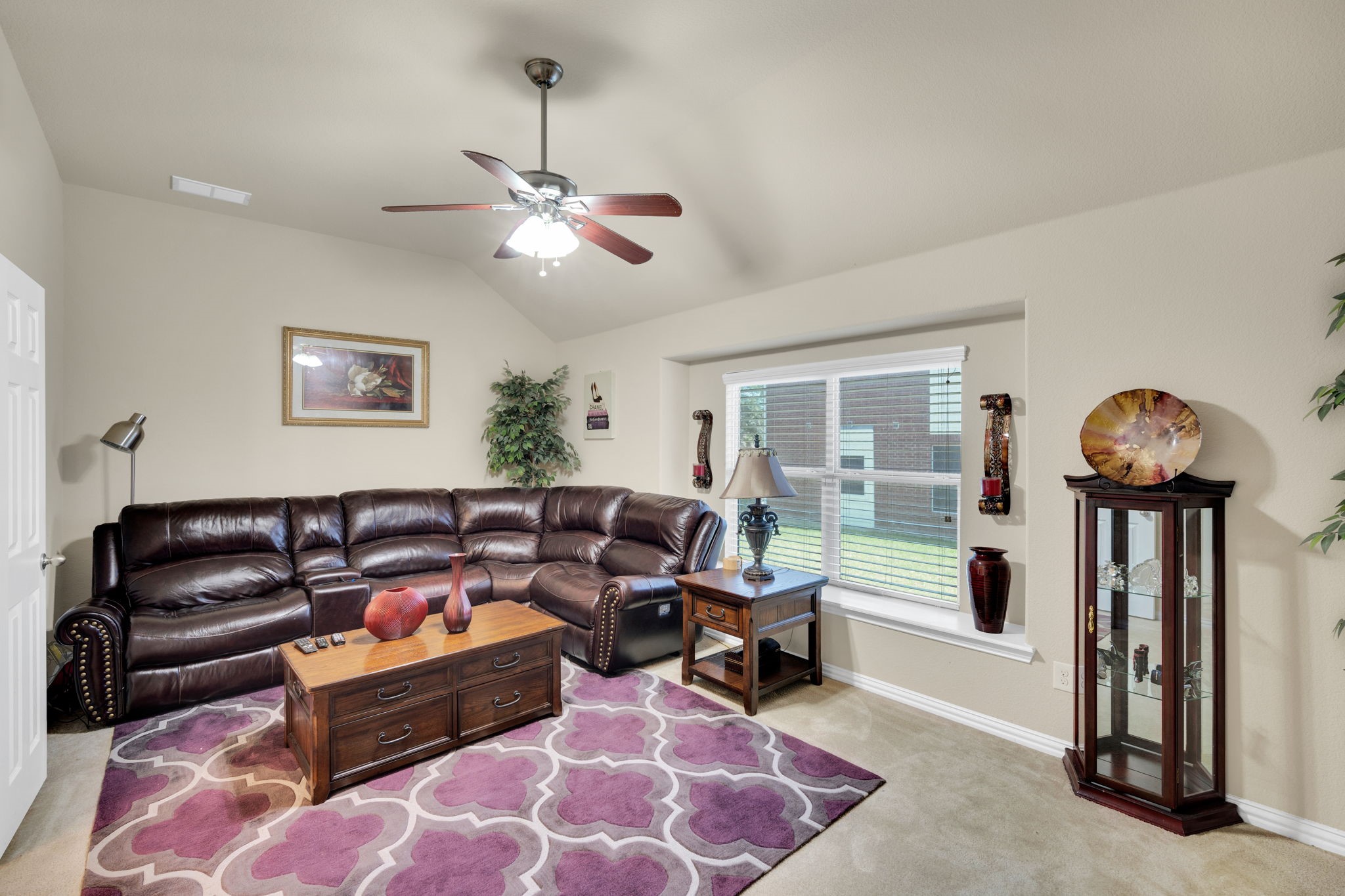 900 Ginger Trail Desoto TX 75115