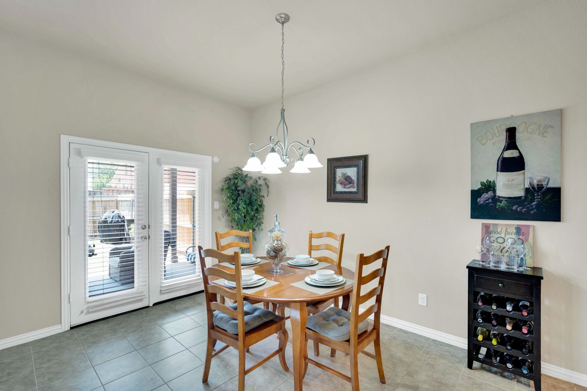900 Ginger Trail Desoto TX 75115