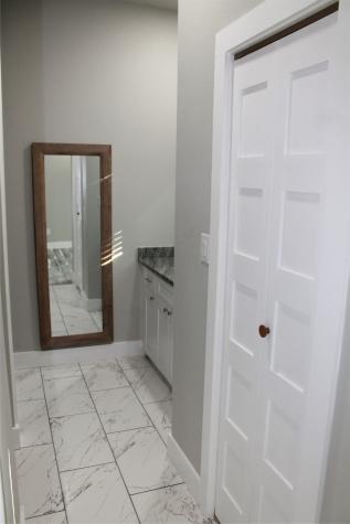 104 S Hubbard Street Alvord TX 76225