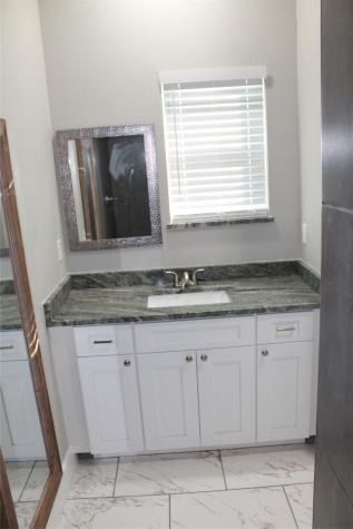 104 S Hubbard Street Alvord TX 76225