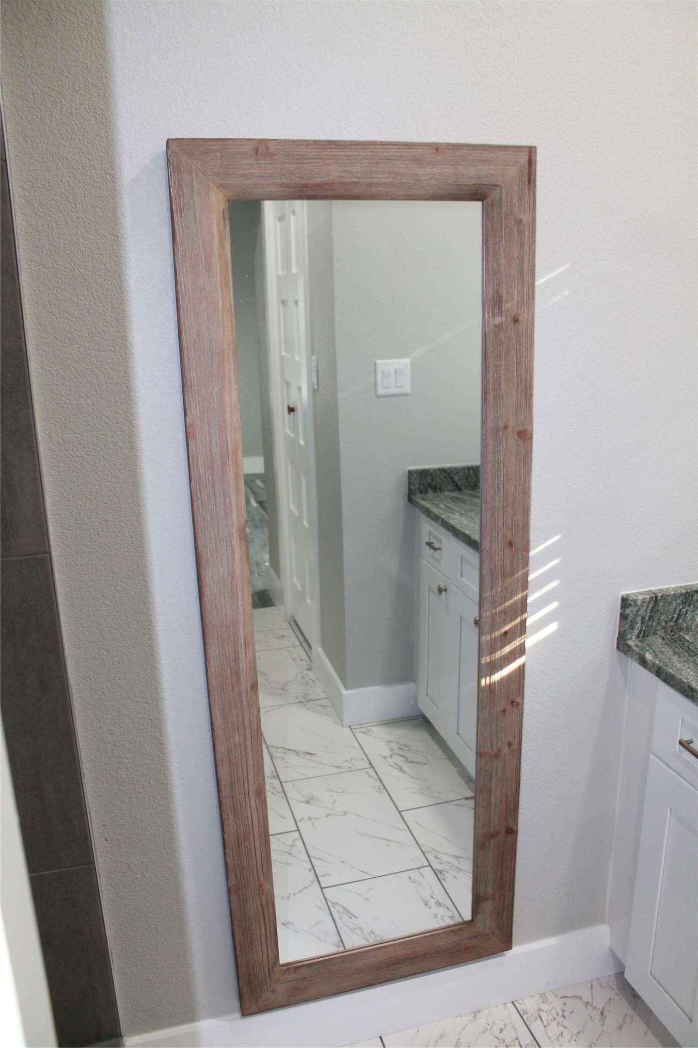 104 S Hubbard Street Alvord TX 76225