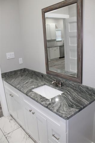 104 S Hubbard Street Alvord TX 76225