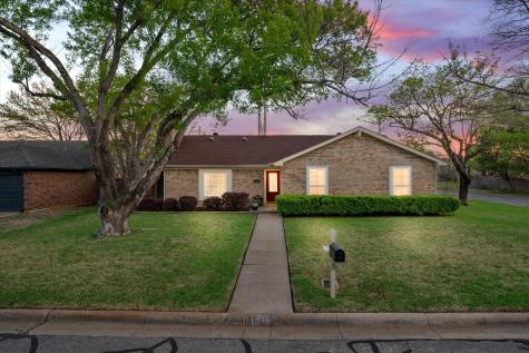 1216 San Marcos Drive Arlington TX 76012