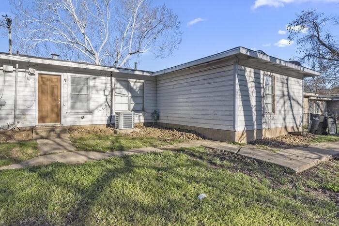 3 Pershing Drive Denison TX 75020
