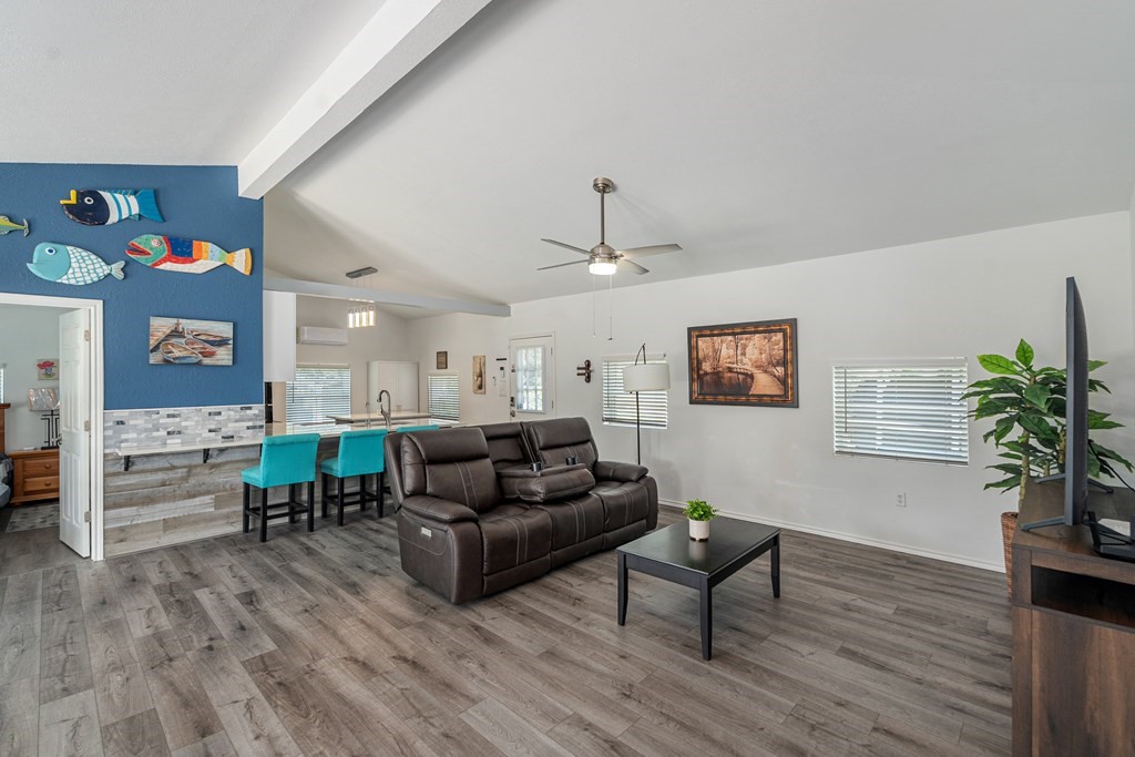 105 Tarno Lane Gun Barrel City TX 75156