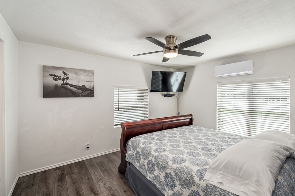105 Tarno Lane Gun Barrel City TX 75156