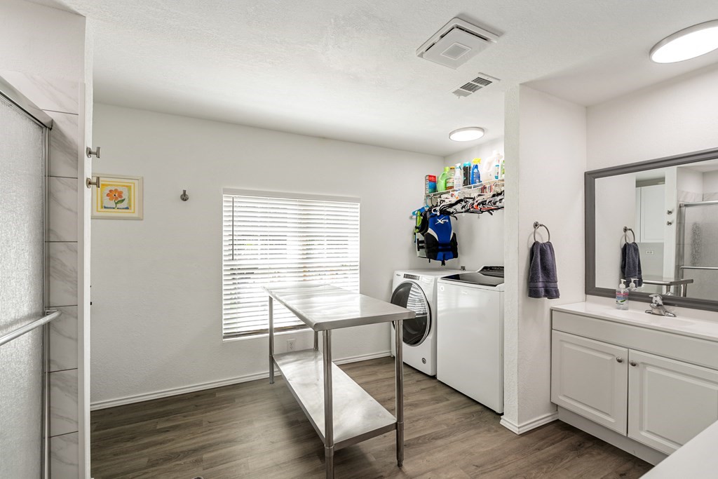 105 Tarno Lane Gun Barrel City TX 75156
