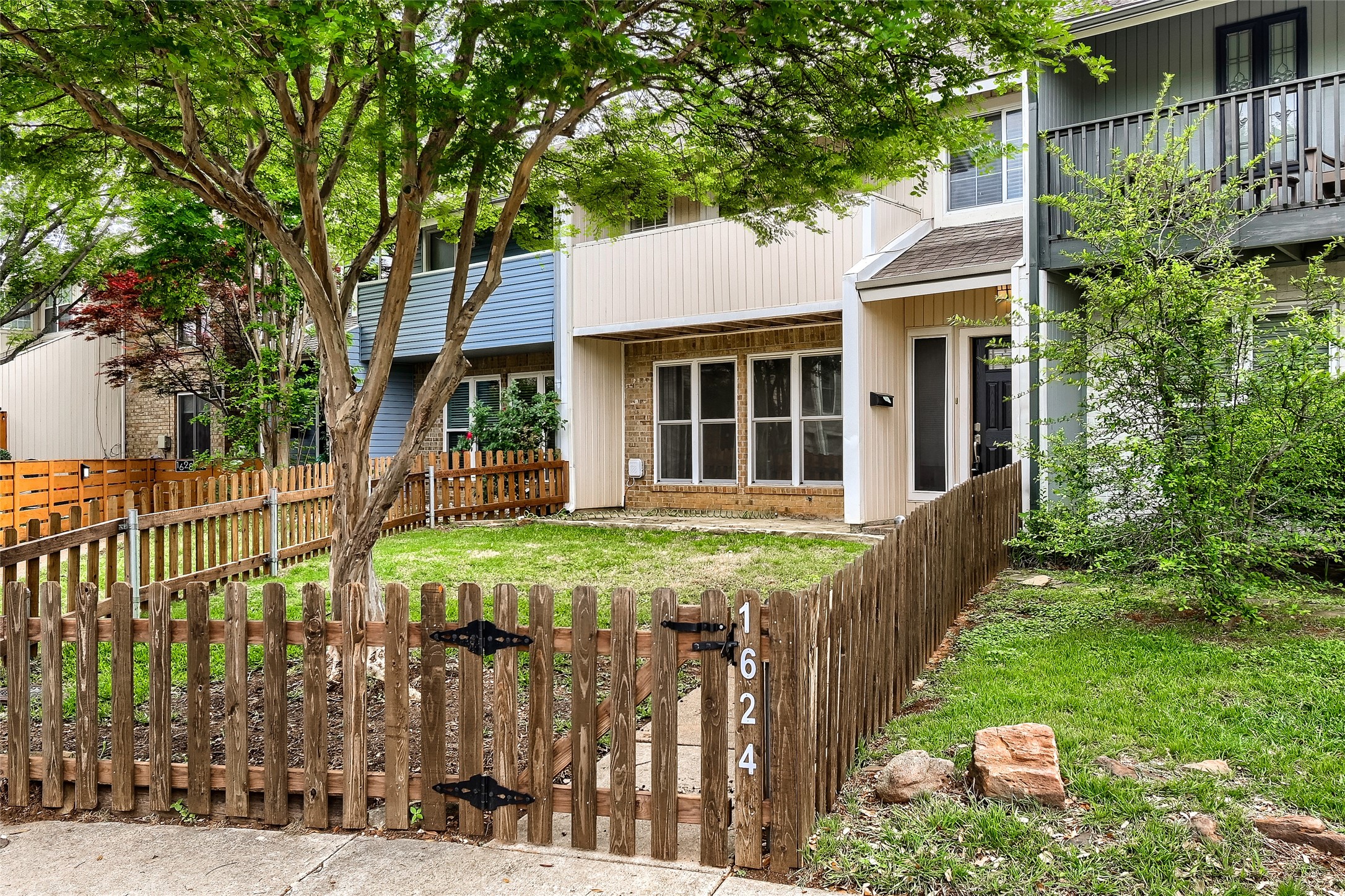 1624 Choteau Circle Grapevine TX 76051