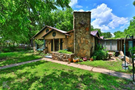 504 S 3rd Street Clyde TX 79510