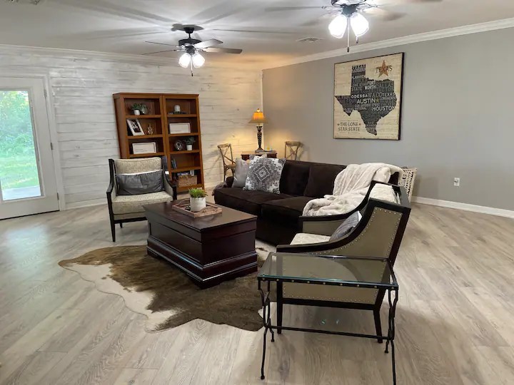 1402 Posey Brewer Road Sunset TX 76270