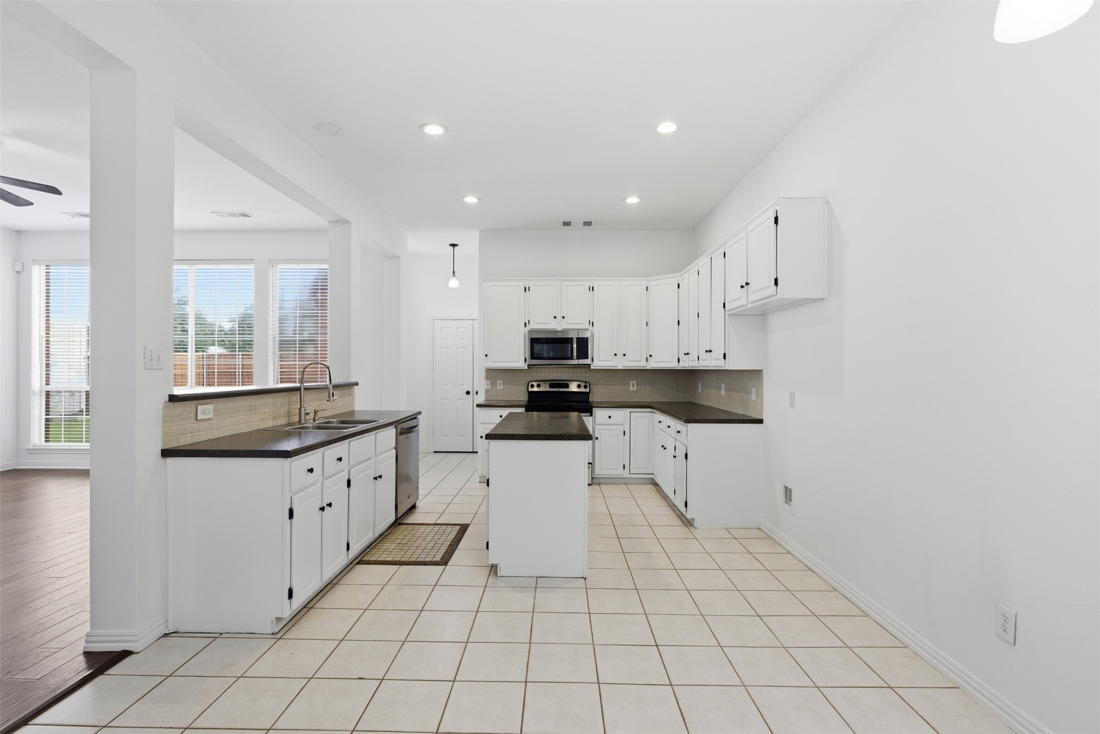 3221 Corning Drive Plano TX 75023