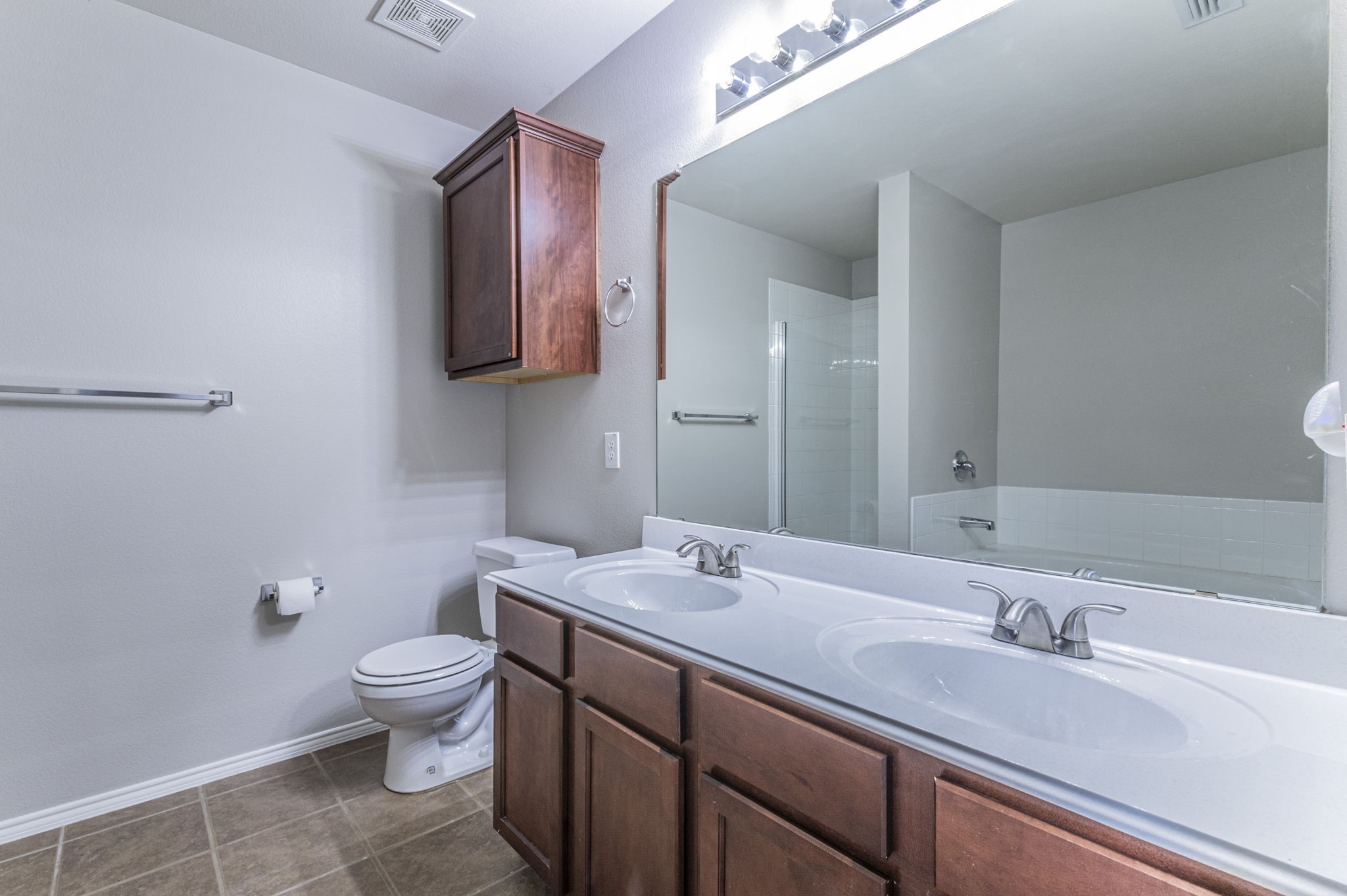 309 Broken Arrow Krum TX 76249