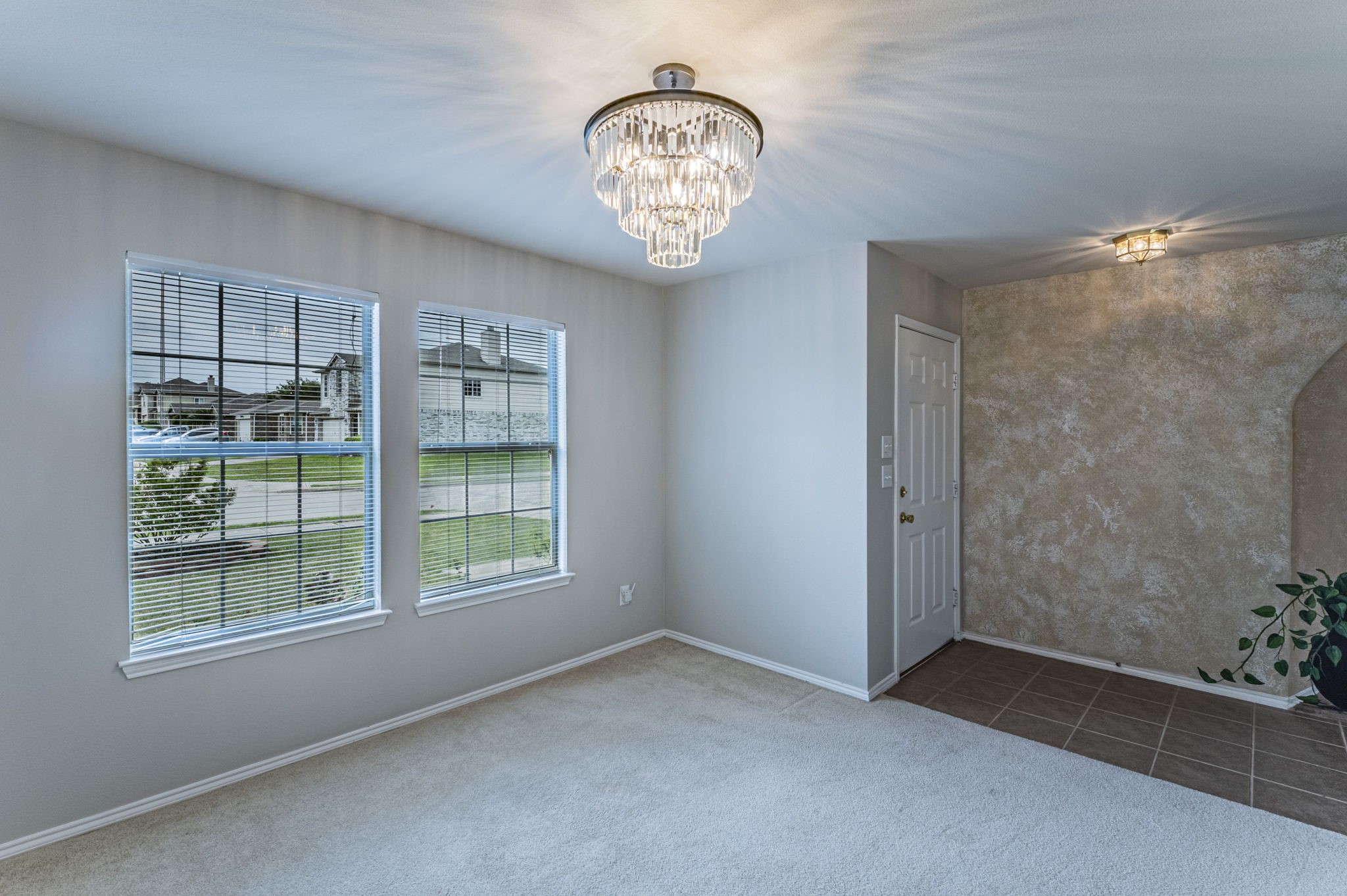 309 Broken Arrow Krum TX 76249