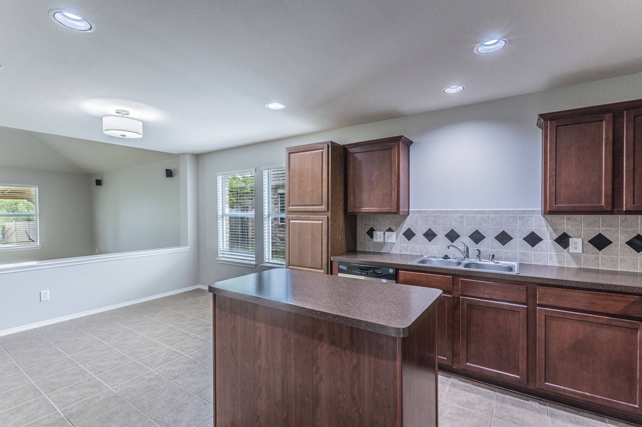 309 Broken Arrow Krum TX 76249