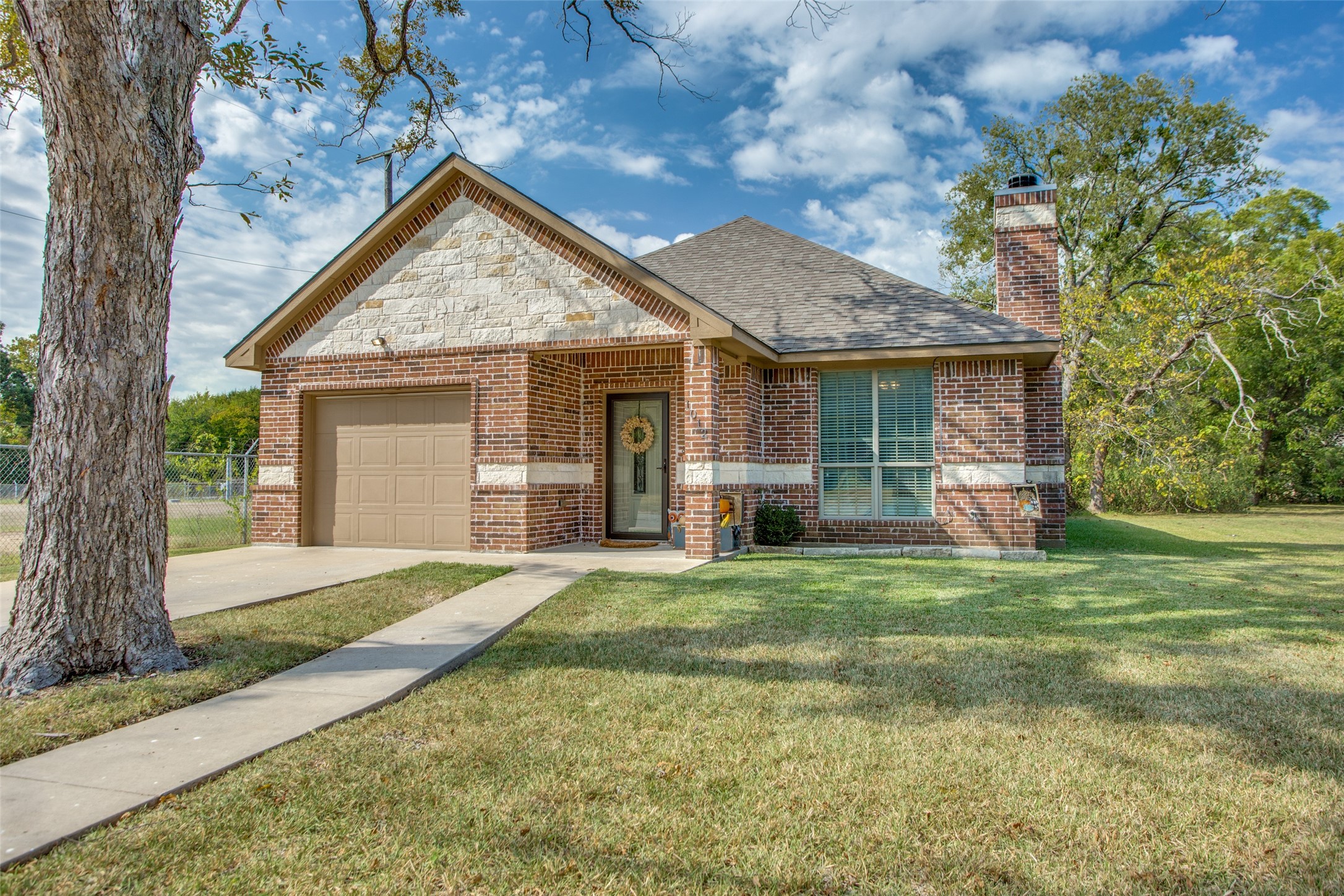 1012 N Ricketts Street Sherman TX 75092