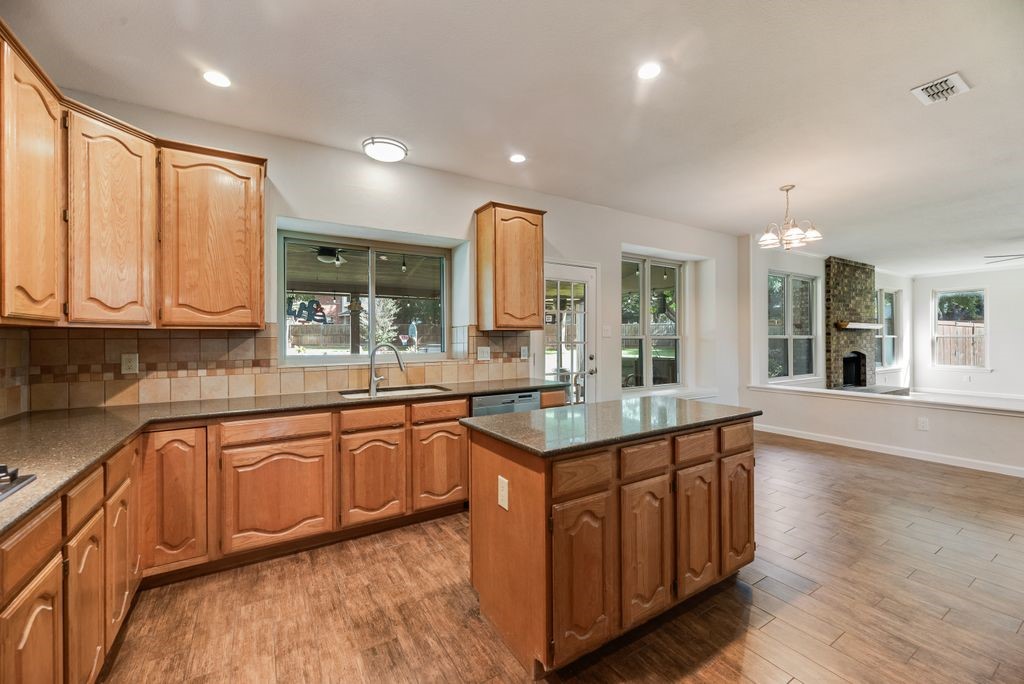 2925 Shadow Oak Court Flower Mound TX 75028