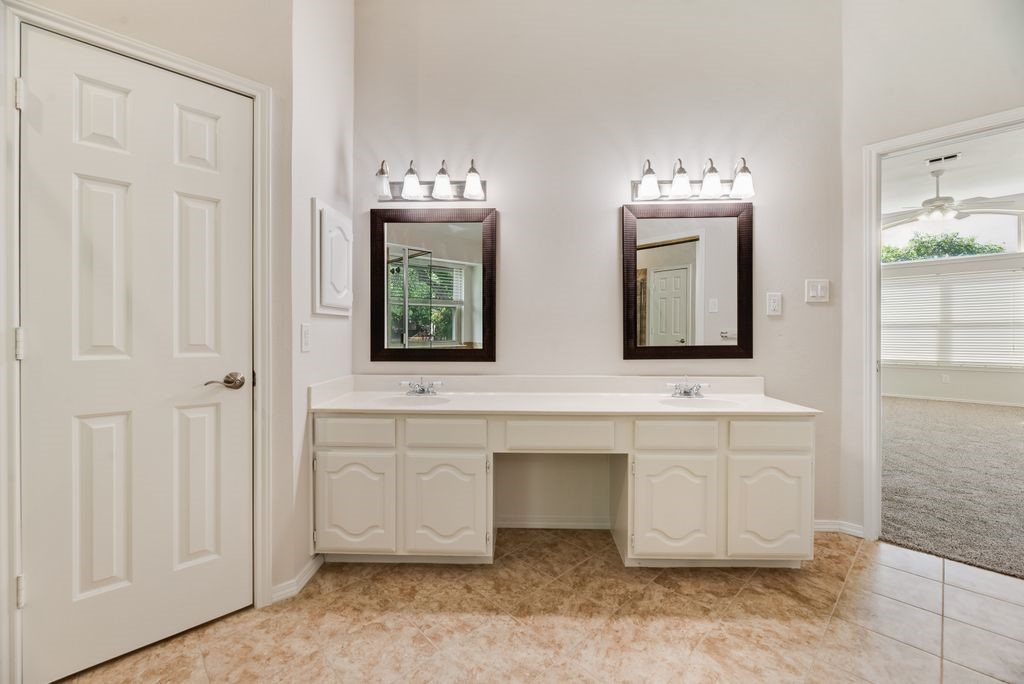 2925 Shadow Oak Court Flower Mound TX 75028