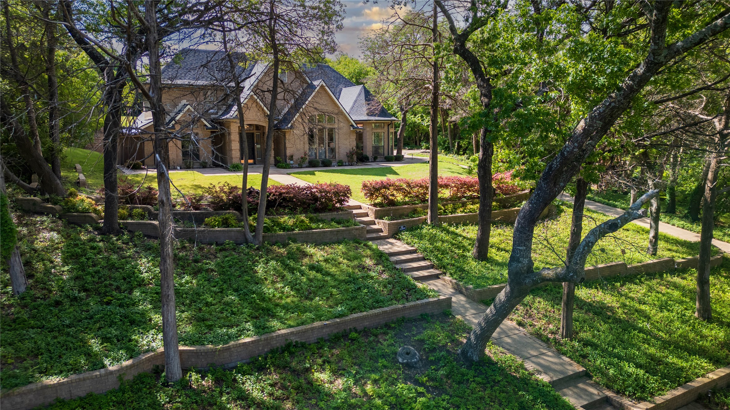1254 Whispering Oaks Drive Desoto TX 75115