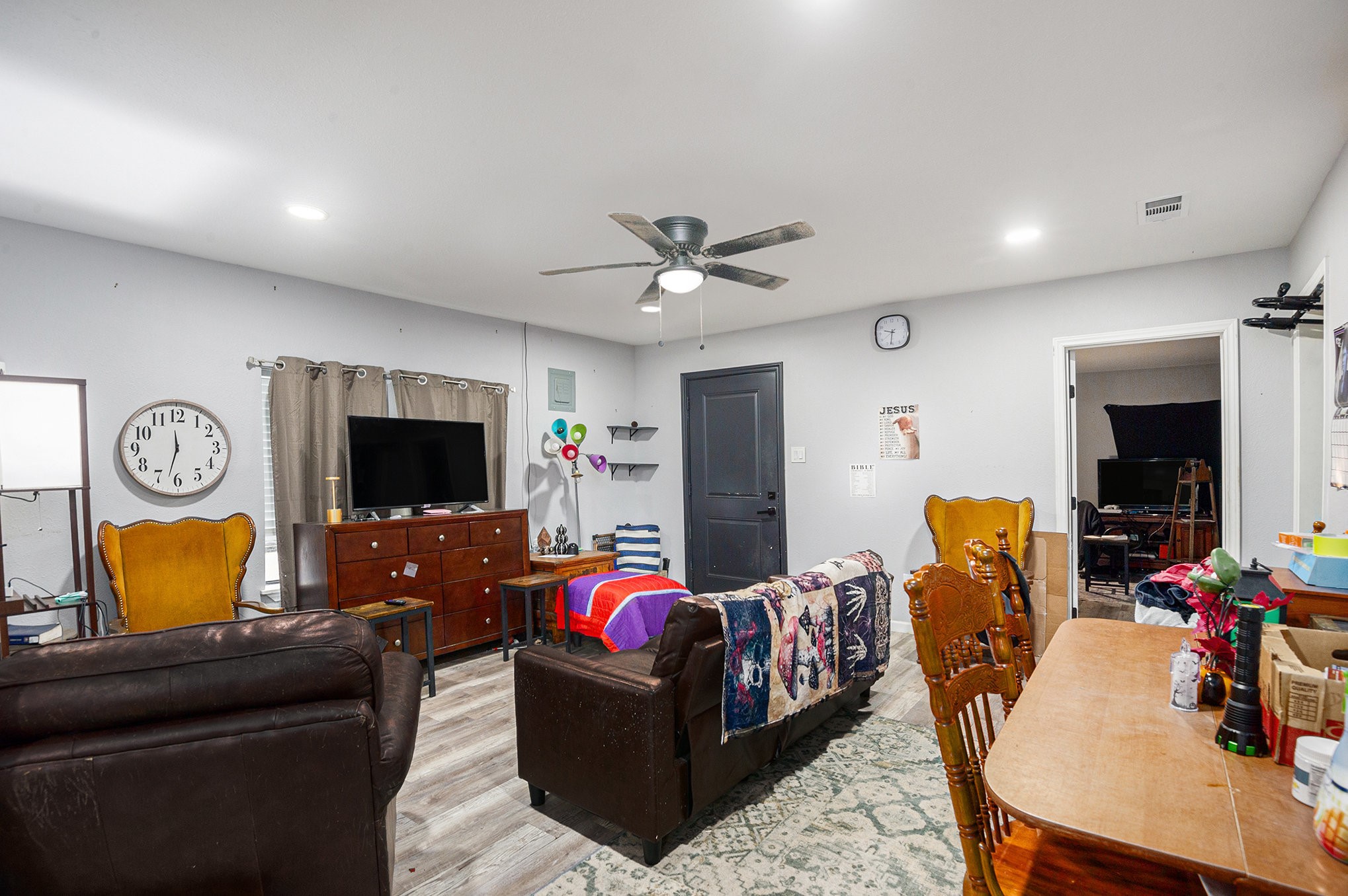 210 E 4th Street Keene TX 76059
