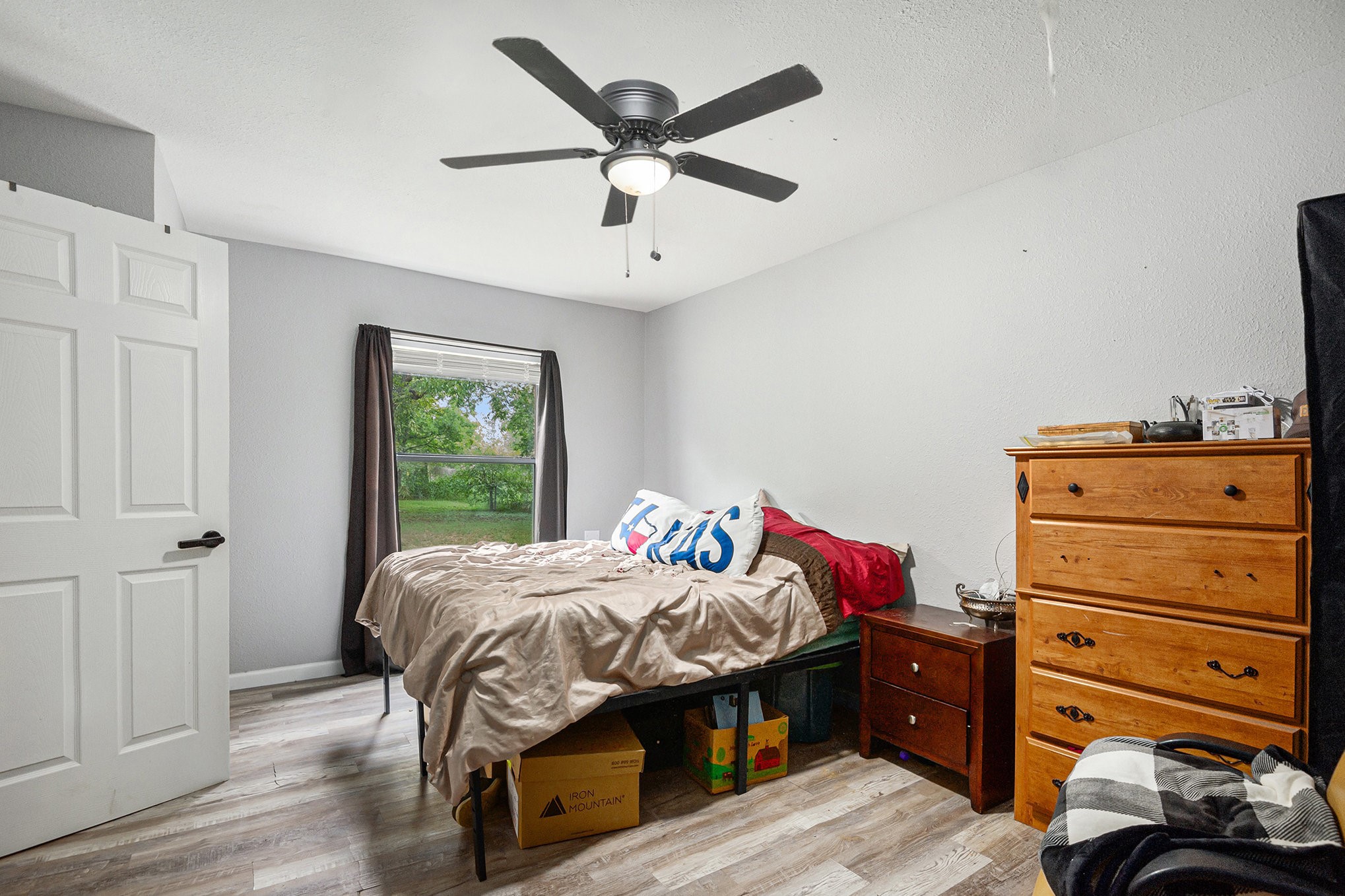 210 E 4th Street Keene TX 76059