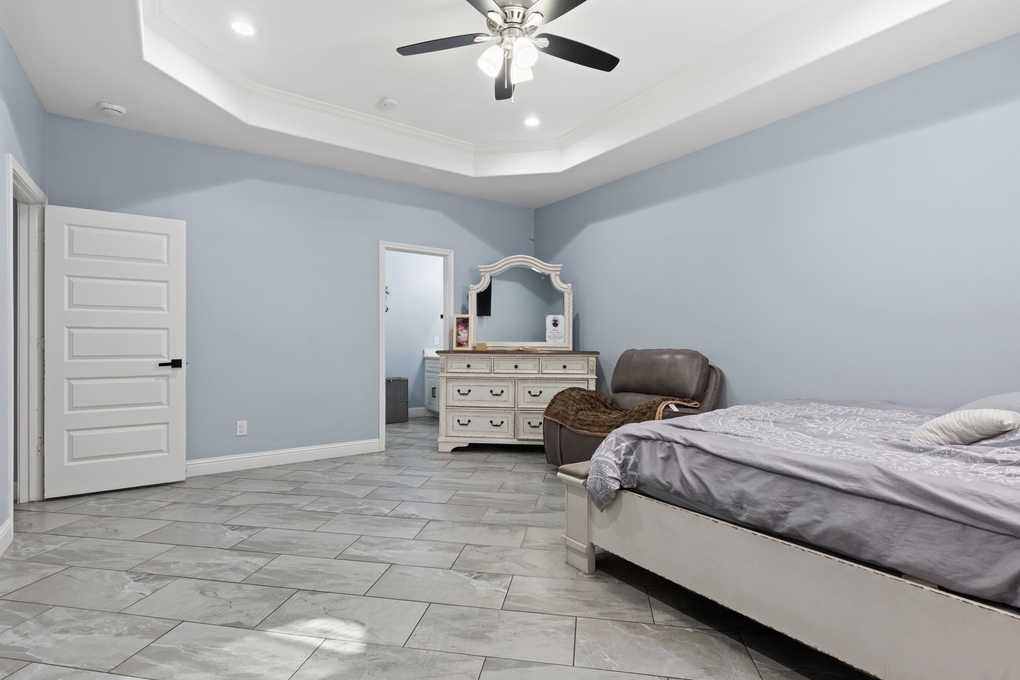 2512 High Crest Avenue Fort Worth TX 76111