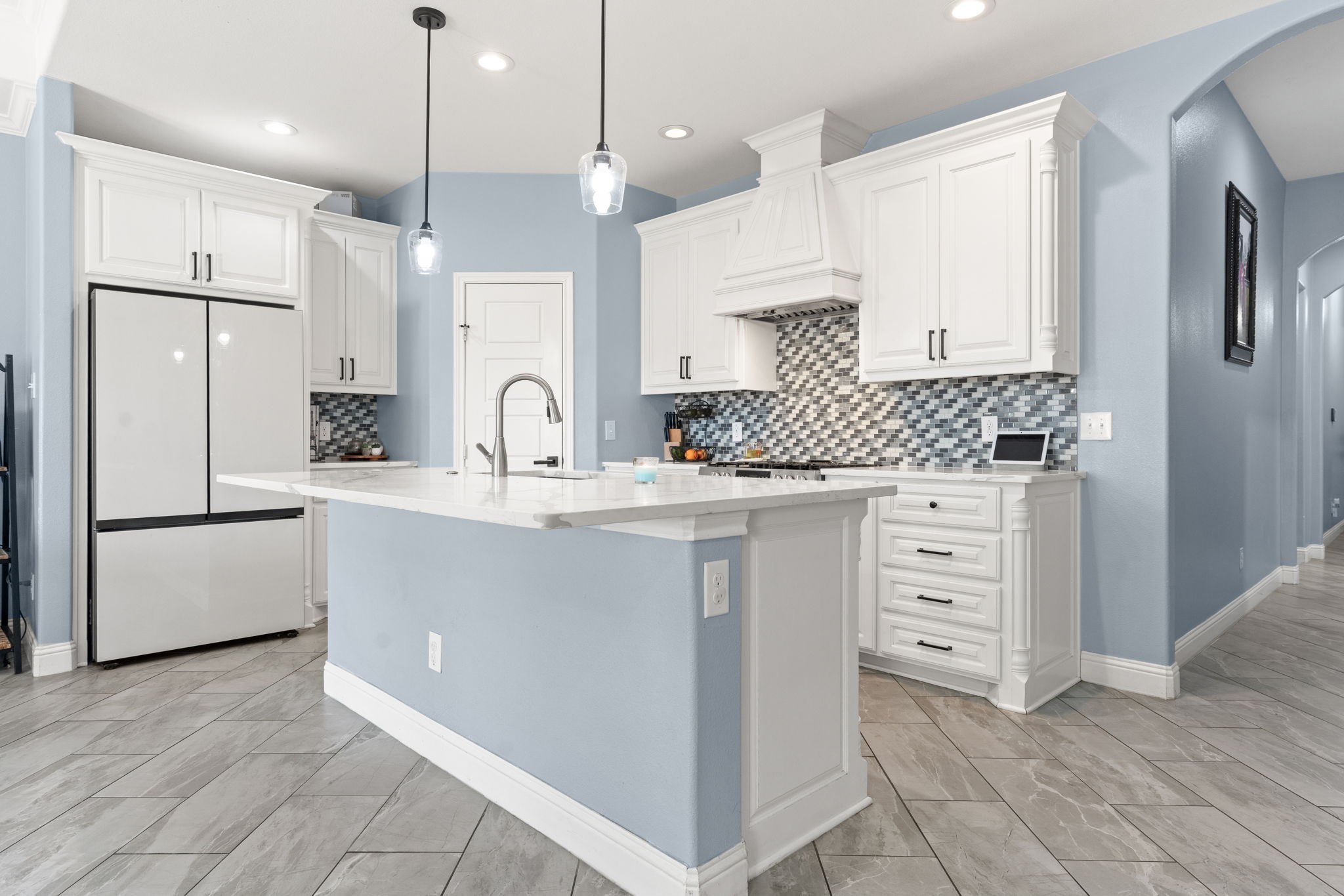 2512 High Crest Avenue Fort Worth TX 76111