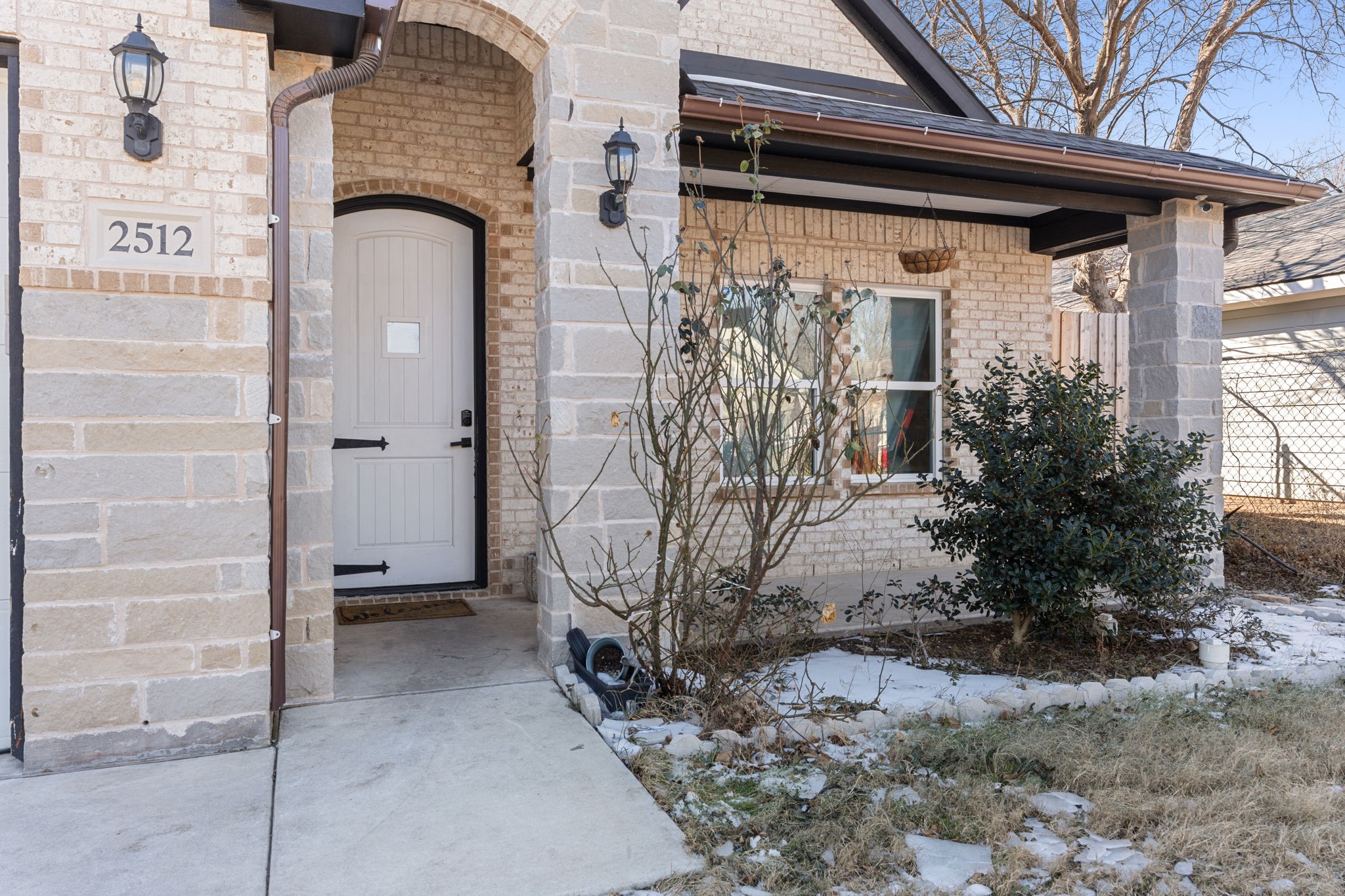 2512 High Crest Avenue Fort Worth TX 76111
