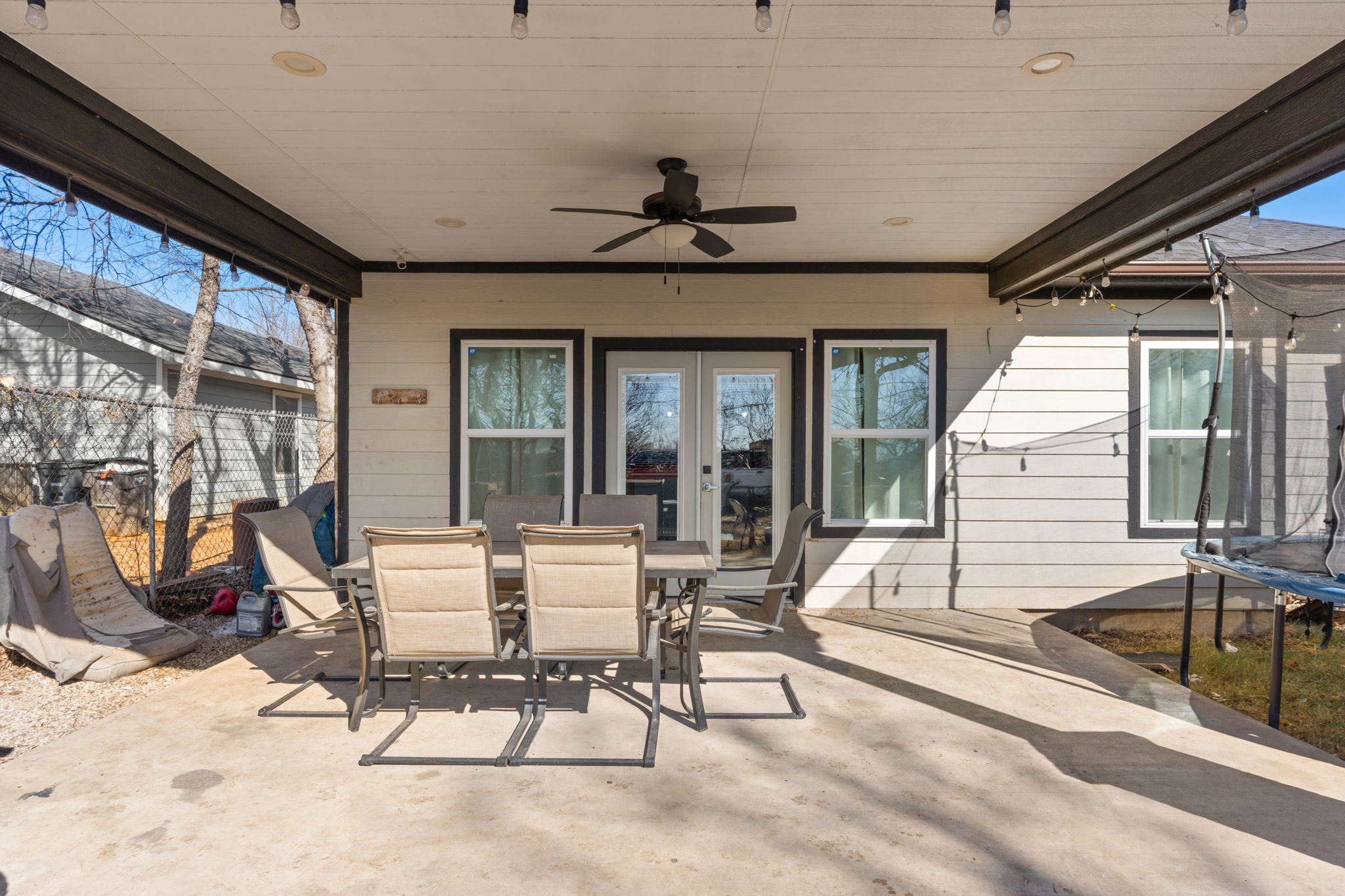 2512 High Crest Avenue Fort Worth TX 76111