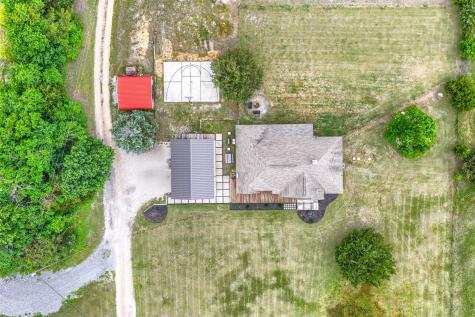 925 Wild Road Van Alstyne TX 75495
