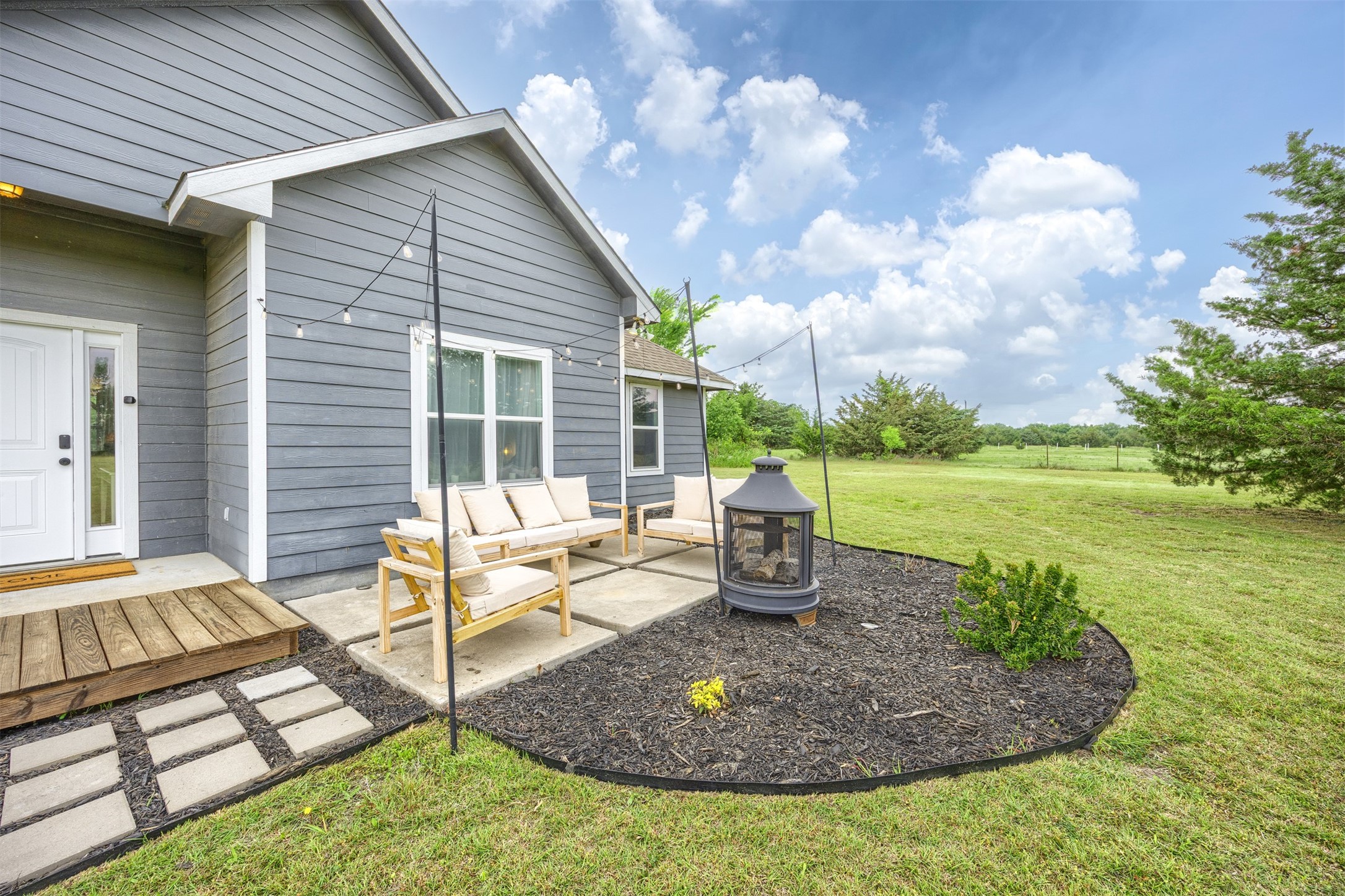 925 Wild Road Van Alstyne TX 75495