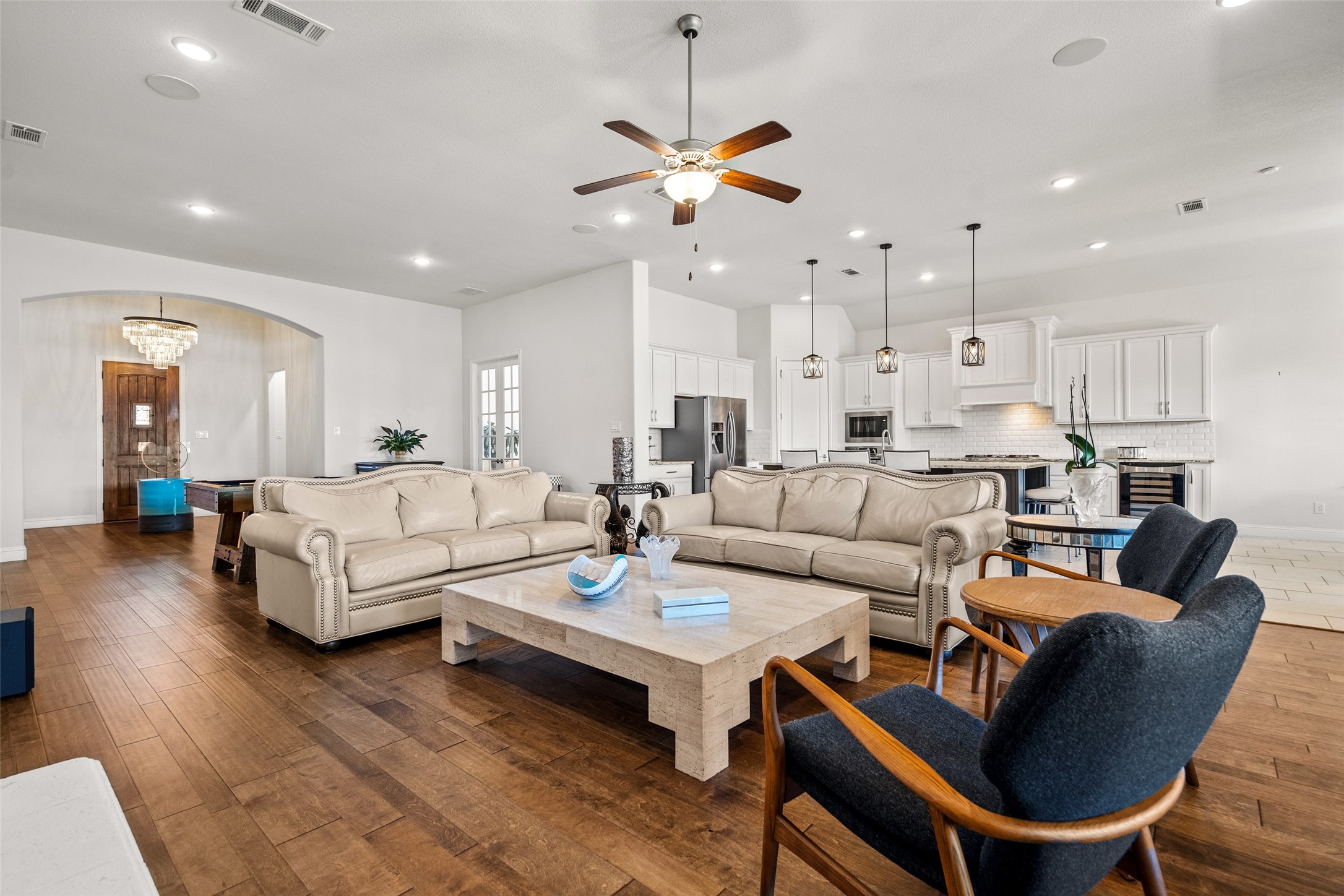 7605 Windsor The Colony TX 75056