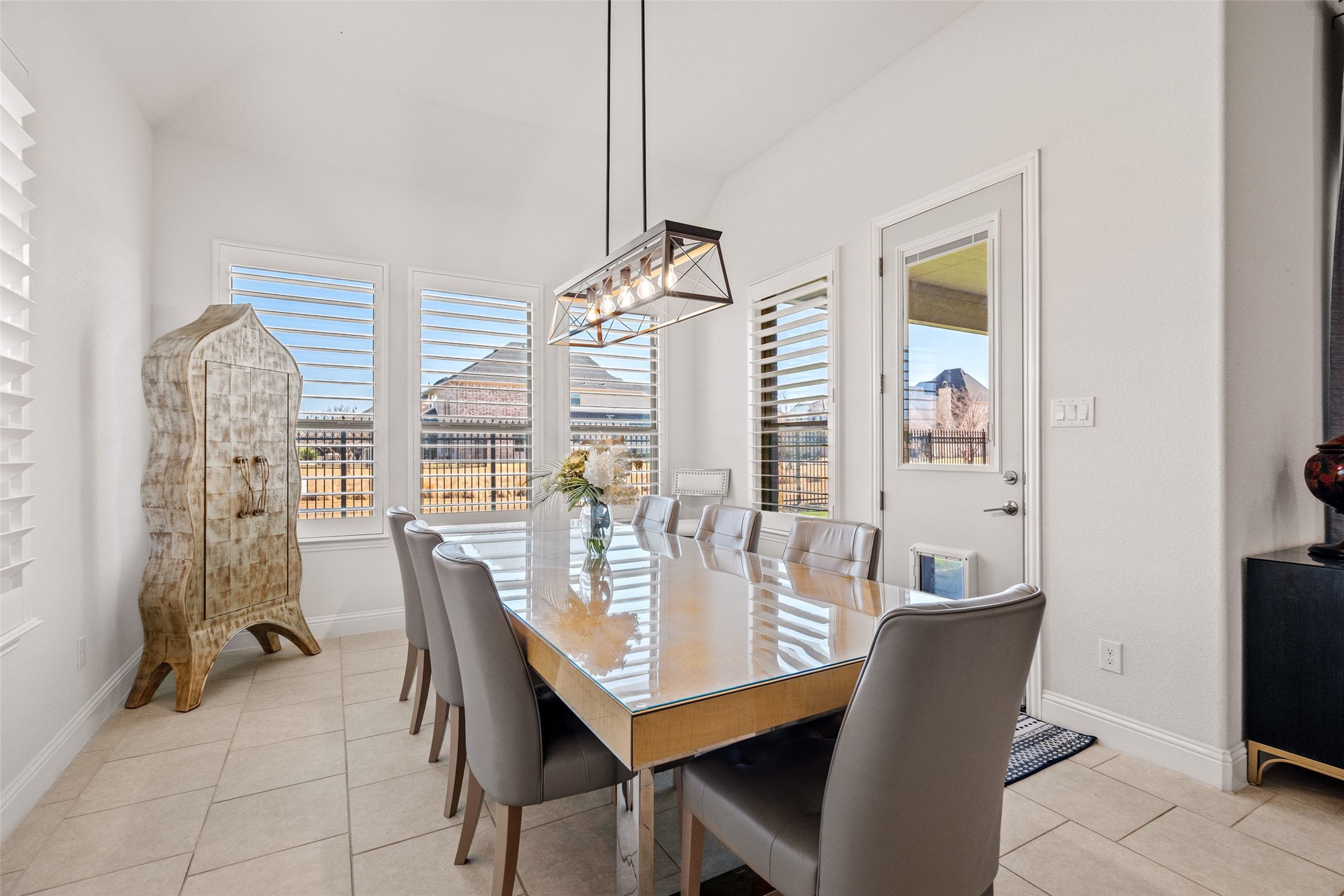 7605 Windsor The Colony TX 75056