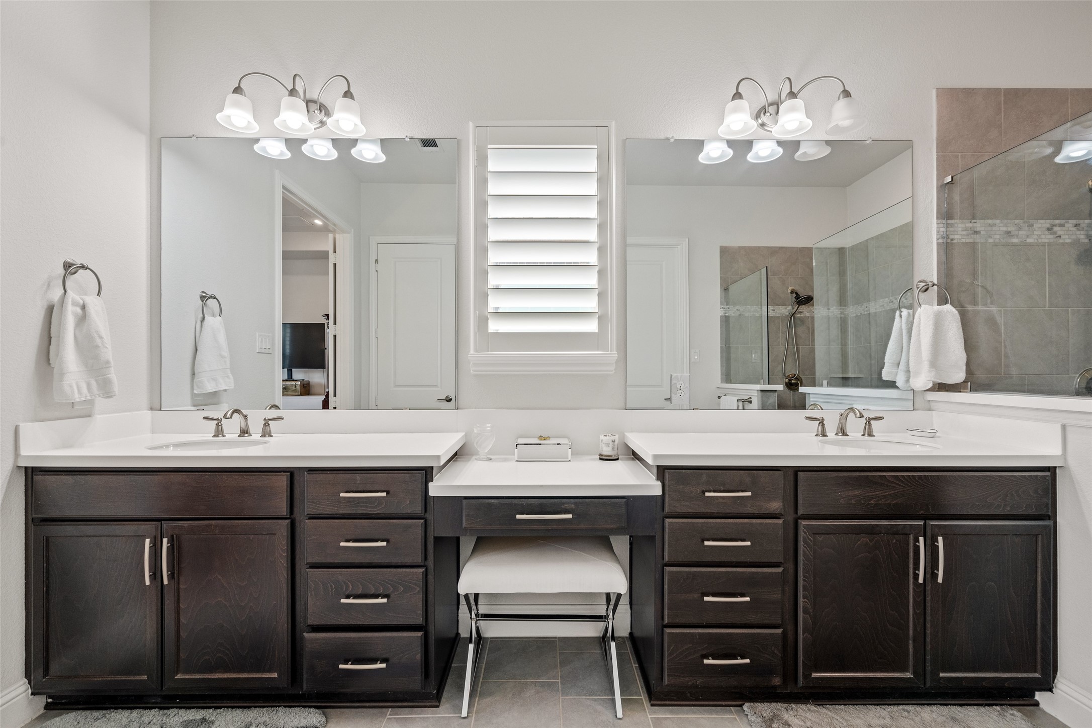 7605 Windsor The Colony TX 75056