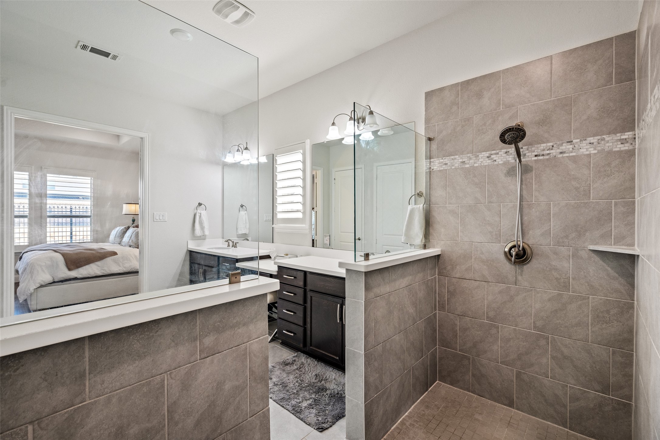 7605 Windsor The Colony TX 75056
