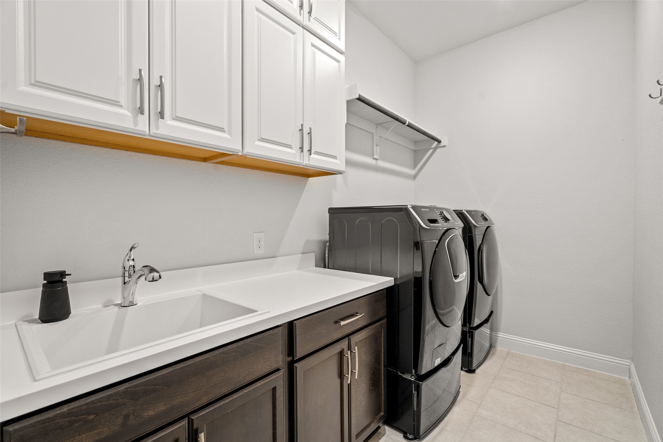 7605 Windsor The Colony TX 75056