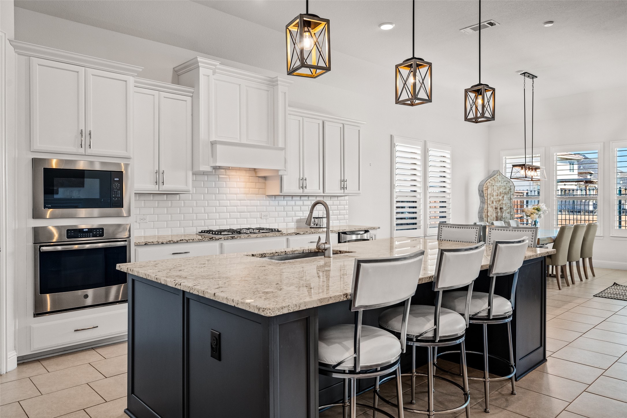 7605 Windsor The Colony TX 75056