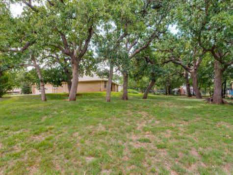 5009 Hunters Wood Court Joshua TX 76058