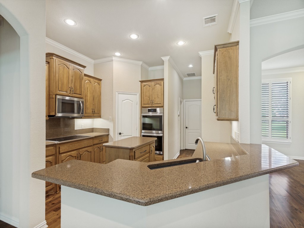 5009 Hunters Wood Court Joshua TX 76058